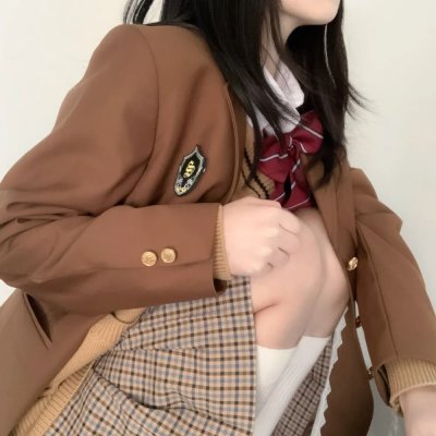 冲浪少年